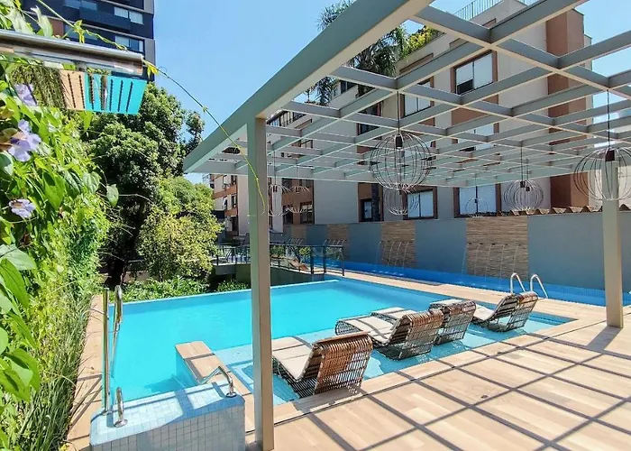 Holiday home Urban Mont Serrat Com Vaga *