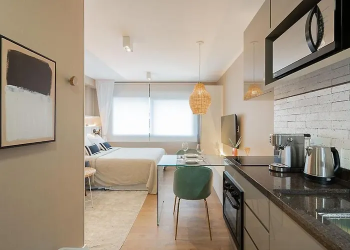 Holiday home Urban Mont Serrat Com Vaga